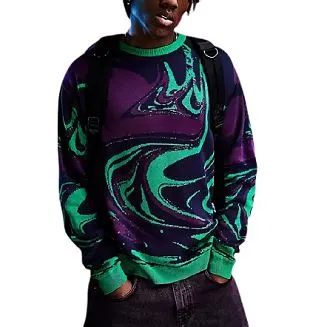 Prevelik pulover z okroglim izrezom